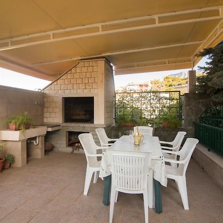 Apartments And Room Sun & Sea Podgora Exterior foto